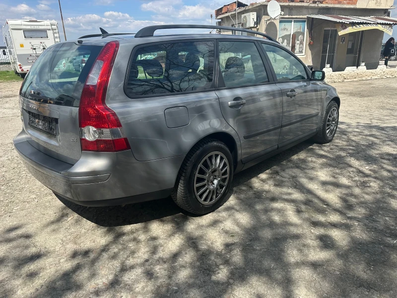 Volvo V50 2.4 i, снимка 5 - Автомобили и джипове - 49828076