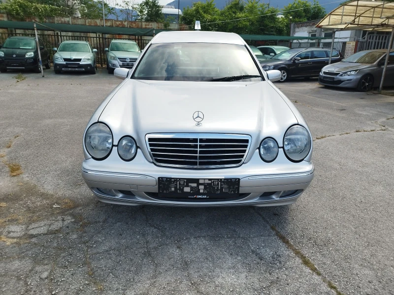 Mercedes-Benz E 320 3.2 CDI-197кс катафалка, снимка 2 - Автомобили и джипове - 50714998
