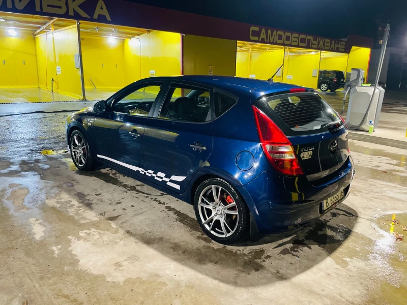 Hyundai I30, снимка 4 - Автомобили и джипове - 52611120