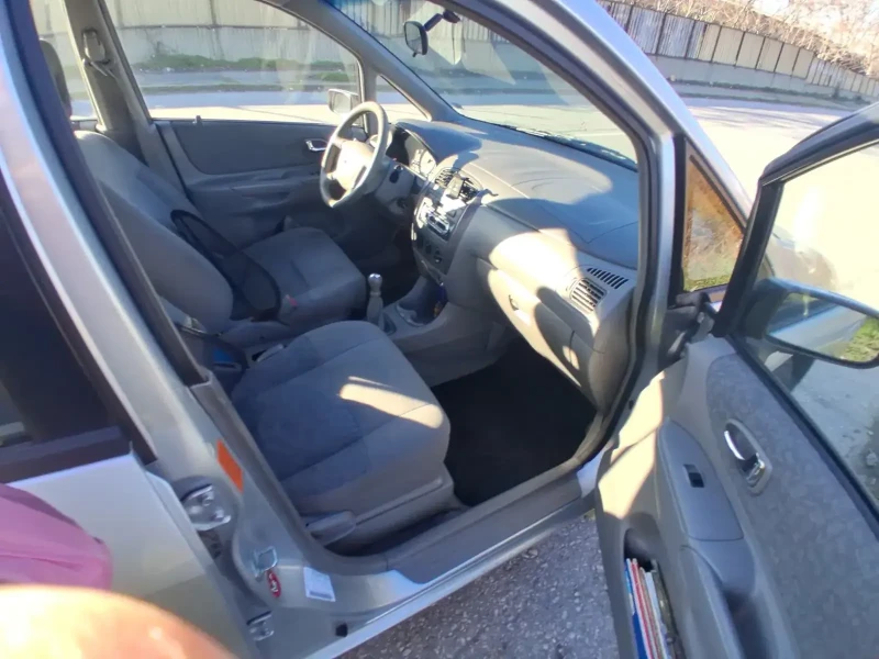 Mazda Premacy, снимка 10 - Автомобили и джипове - 52795504