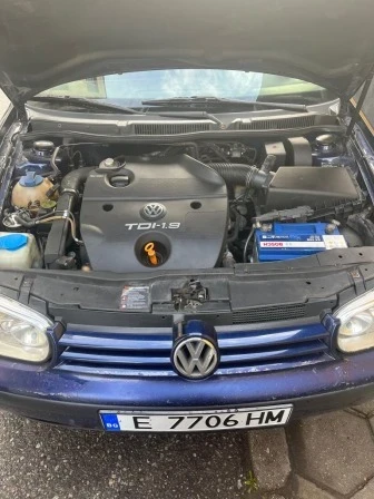 VW Golf Голф 4, снимка 5 - Автомобили и джипове - 48573217