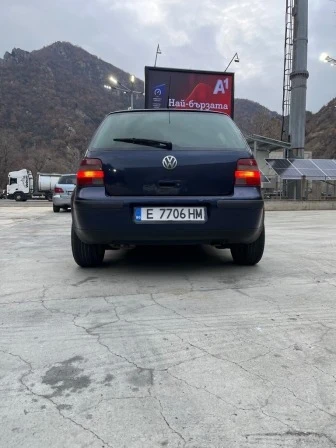 VW Golf Голф 4, снимка 7 - Автомобили и джипове - 48573217