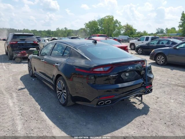 Kia Stinger Premium * Възможност за Лизинг*  - изображение 3