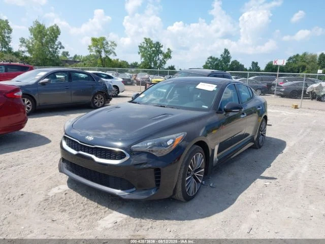 Kia Stinger Premium * Възможност за Лизинг*  - изображение 2