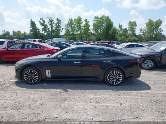 Kia Stinger Premium * Възможност за Лизинг*  - изображение 8