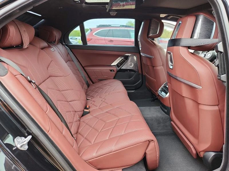 BMW i7 XDRIVE60* FULL*  | Mobile.bg � ����������� 10