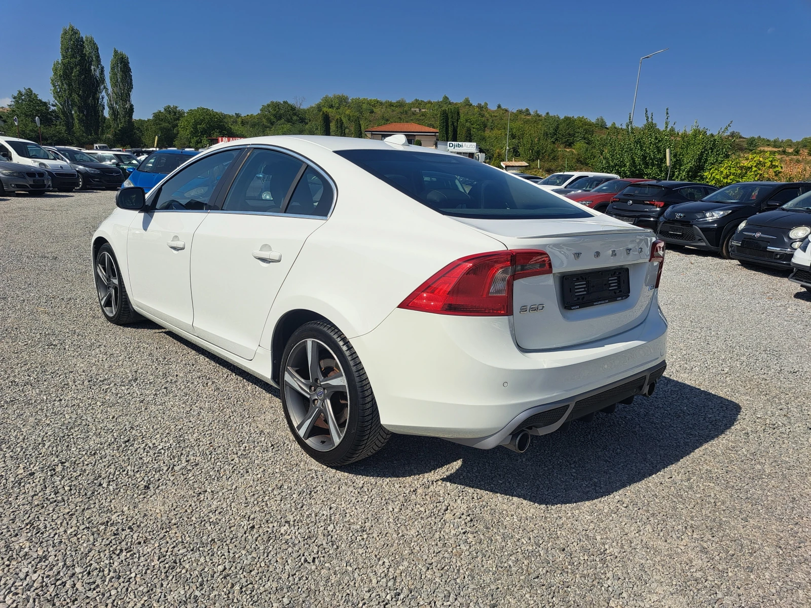 Volvo S60 2.0 D3, R desiqn, снимка 6 - Автомобили и джипове - 40702260