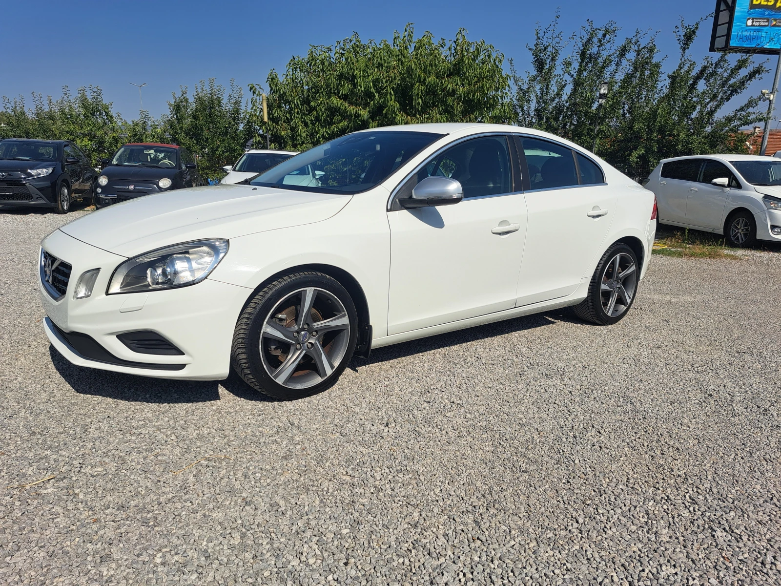 Volvo S60 2.0 D3, R desiqn