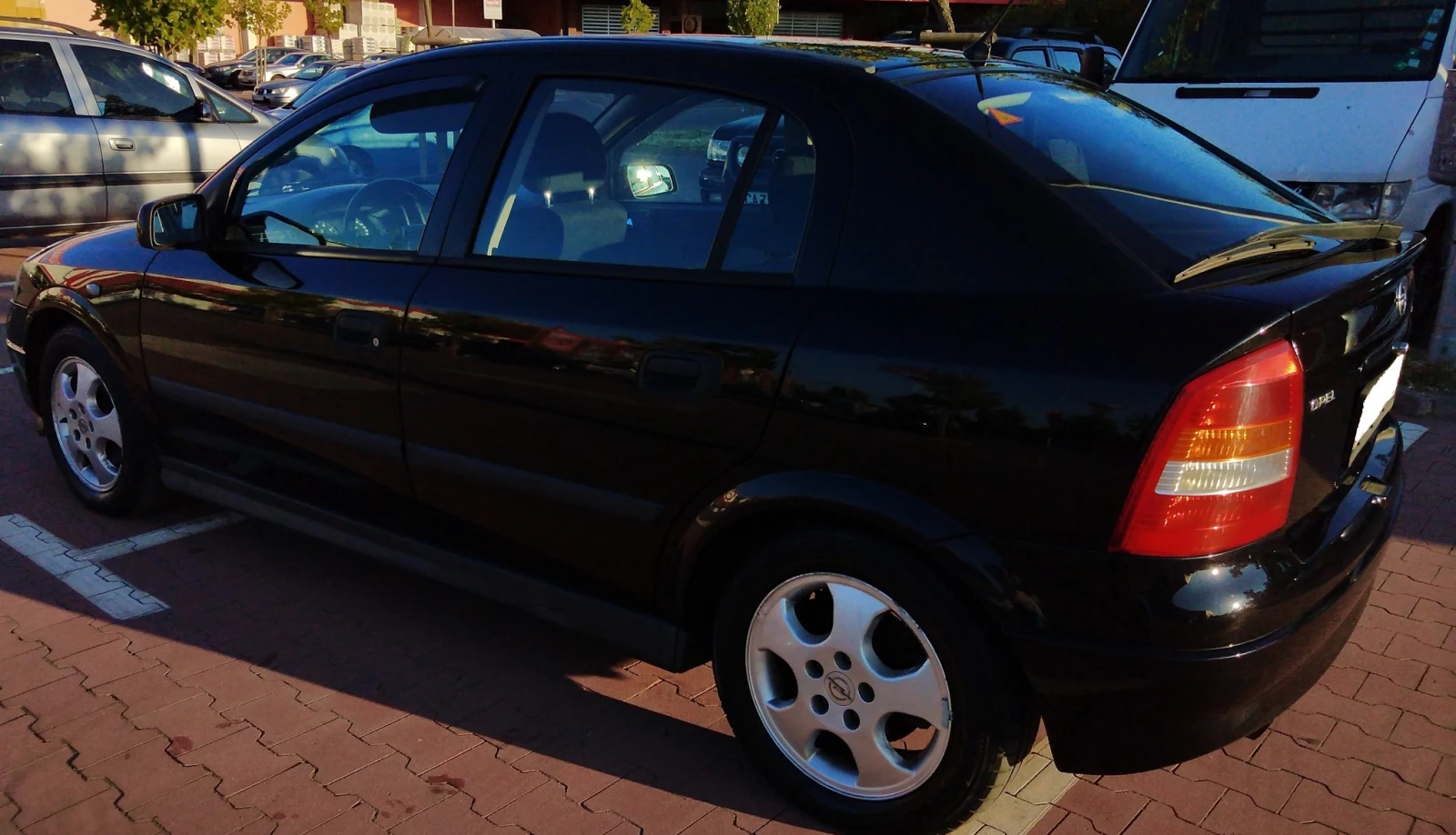 Opel Astra | Mobile.bg — изображение 1