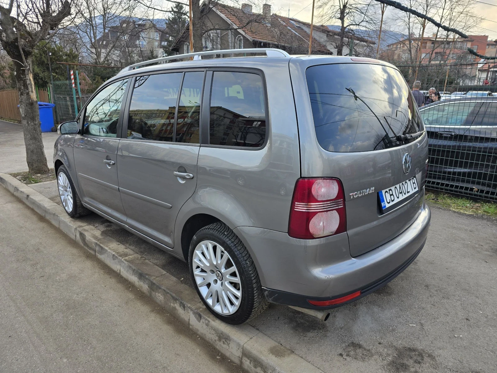 VW Touran 2.0 ECOFUEL/7 МЕСТЕН/Фабричен метан - изображение 5