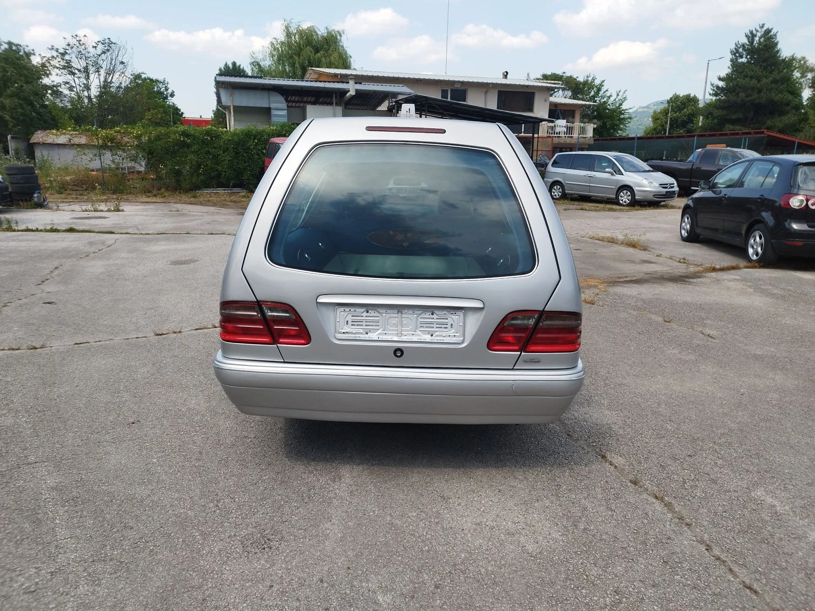 Mercedes-Benz E 320 3.2 CDI-197кс катафалка - изображение 4