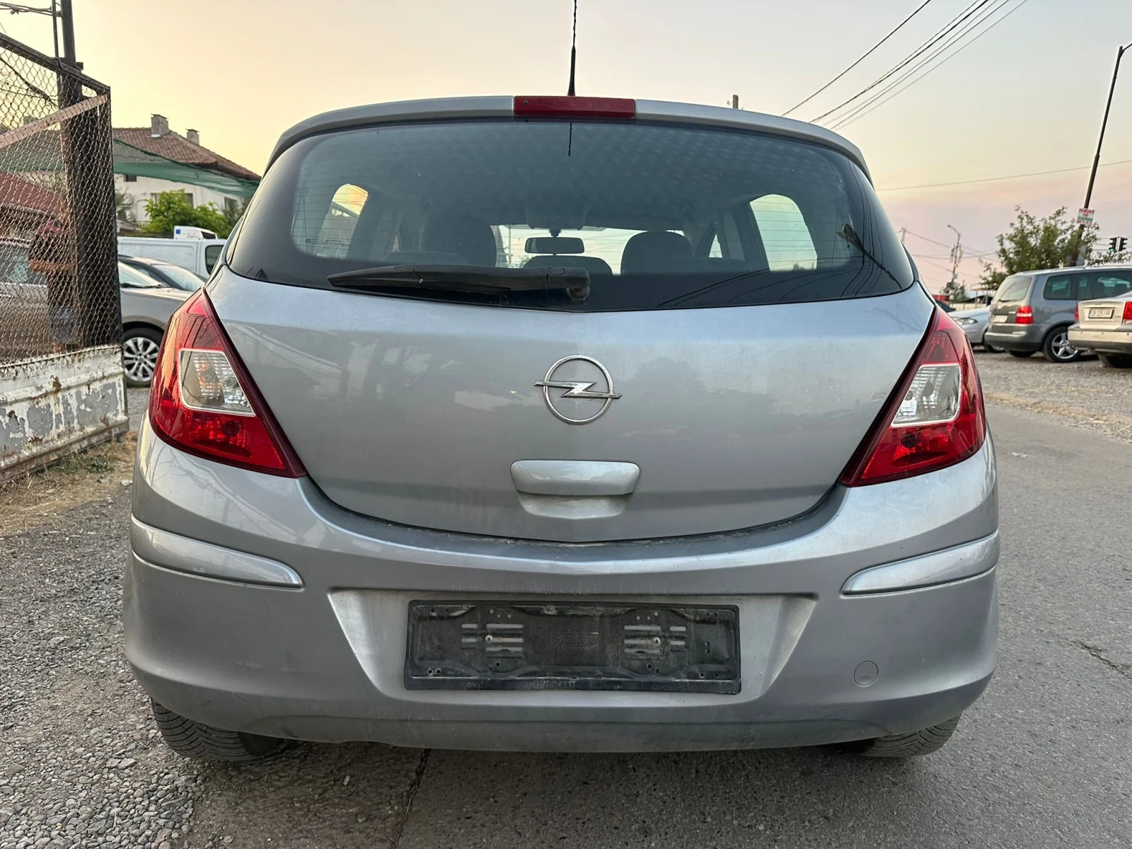 Opel Corsa 1, 300CDTI EURO4  - изображение 5