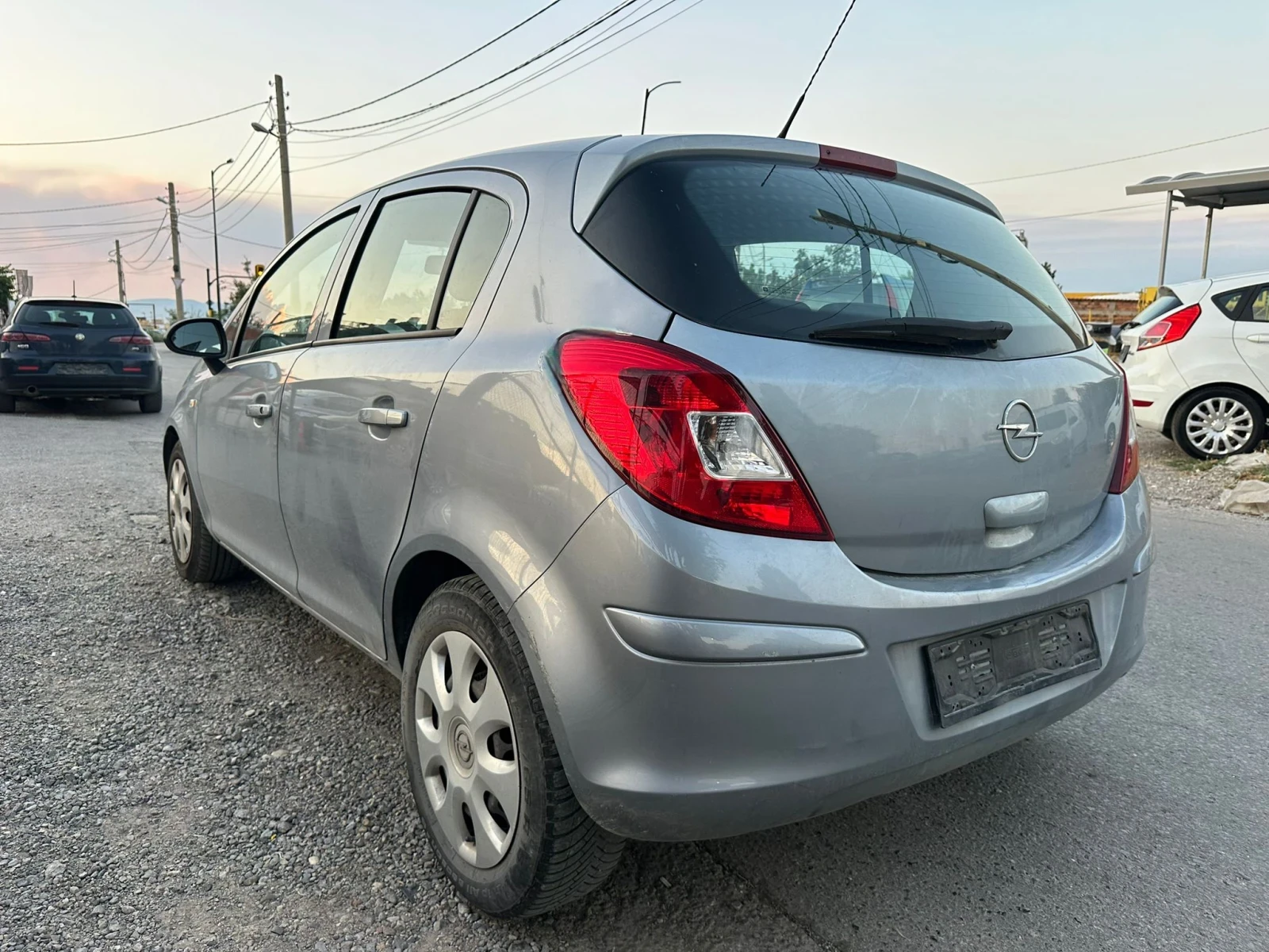 Opel Corsa 1, 300CDTI EURO4  - изображение 4