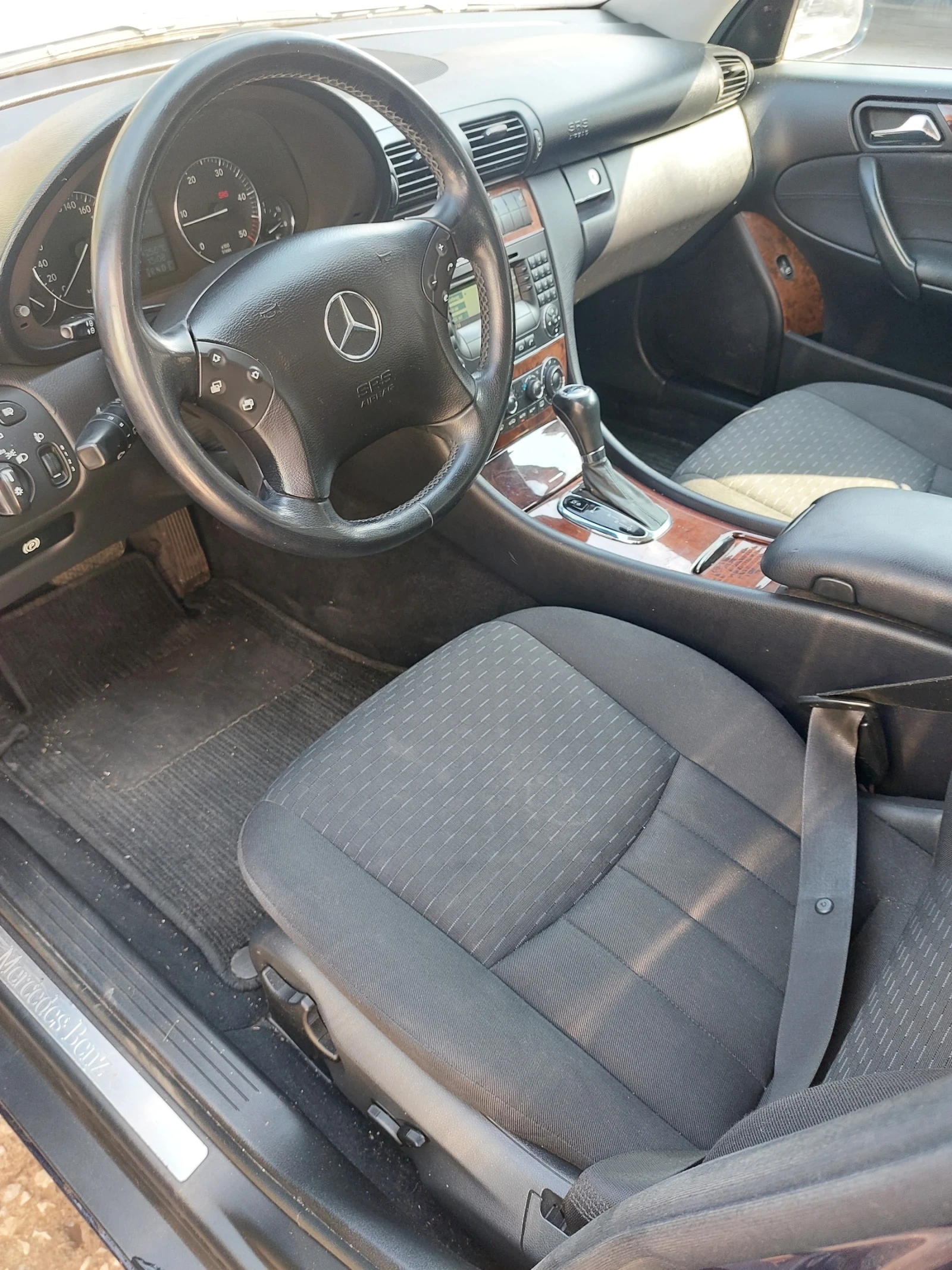 Mercedes-Benz C 220  - изображение 8
