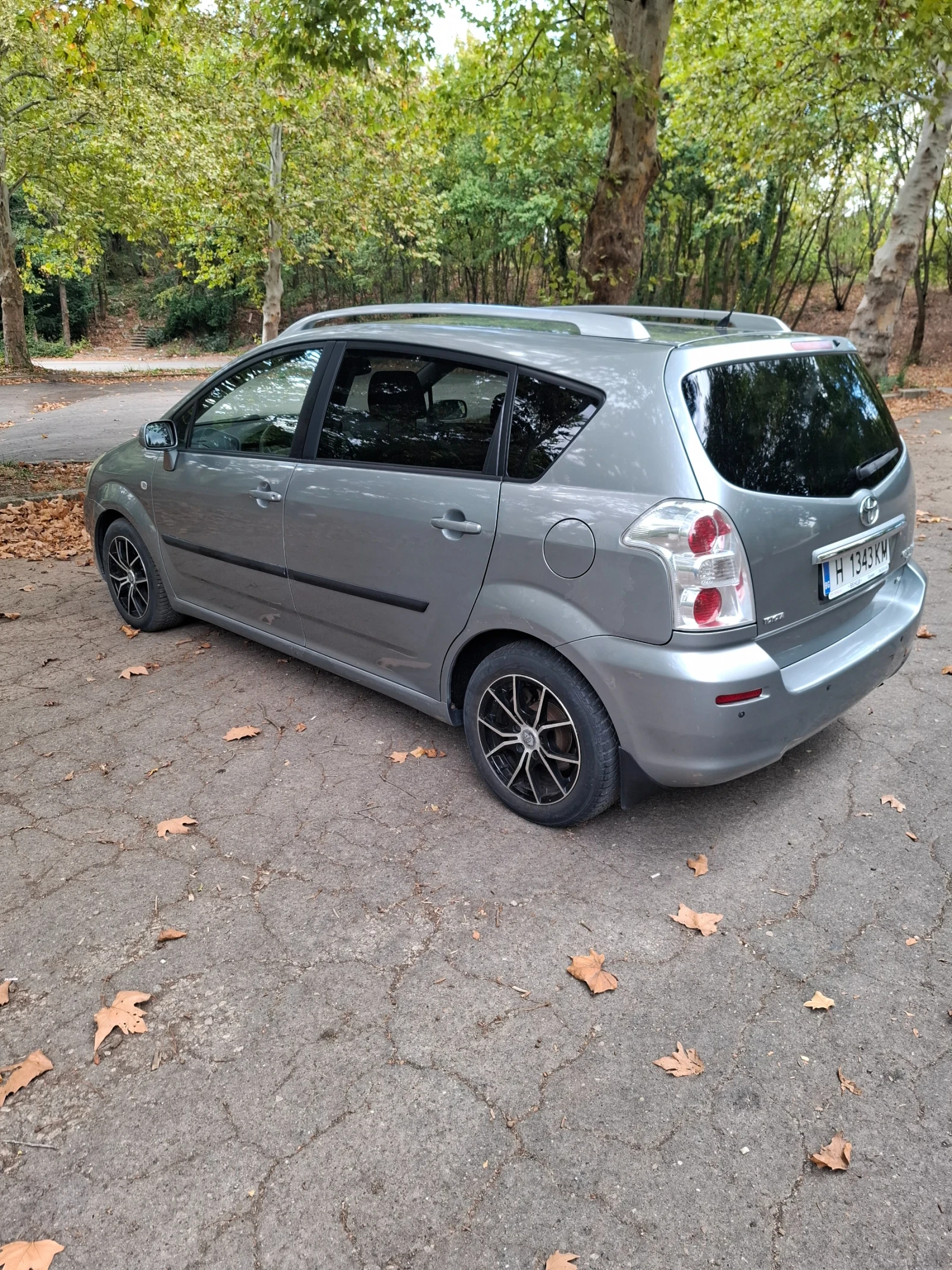 Toyota Corolla verso  - изображение 3