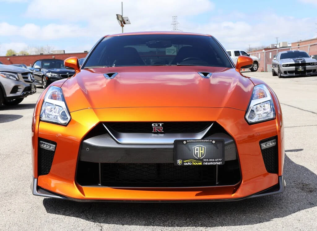 Nissan Gt-r Premium * AWD * АвтоКредит (ЦЕНА ДО БГ) - изображение 2