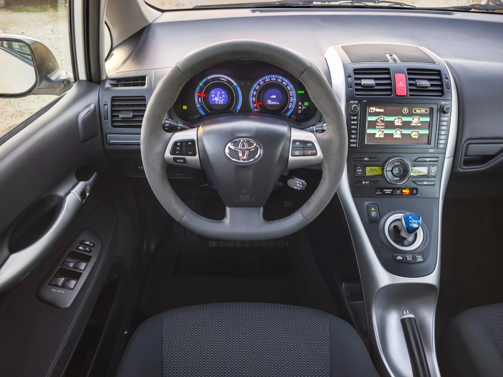 Toyota Auris HYBRID / EURO 5 | Mobile.bg � ����������� 15