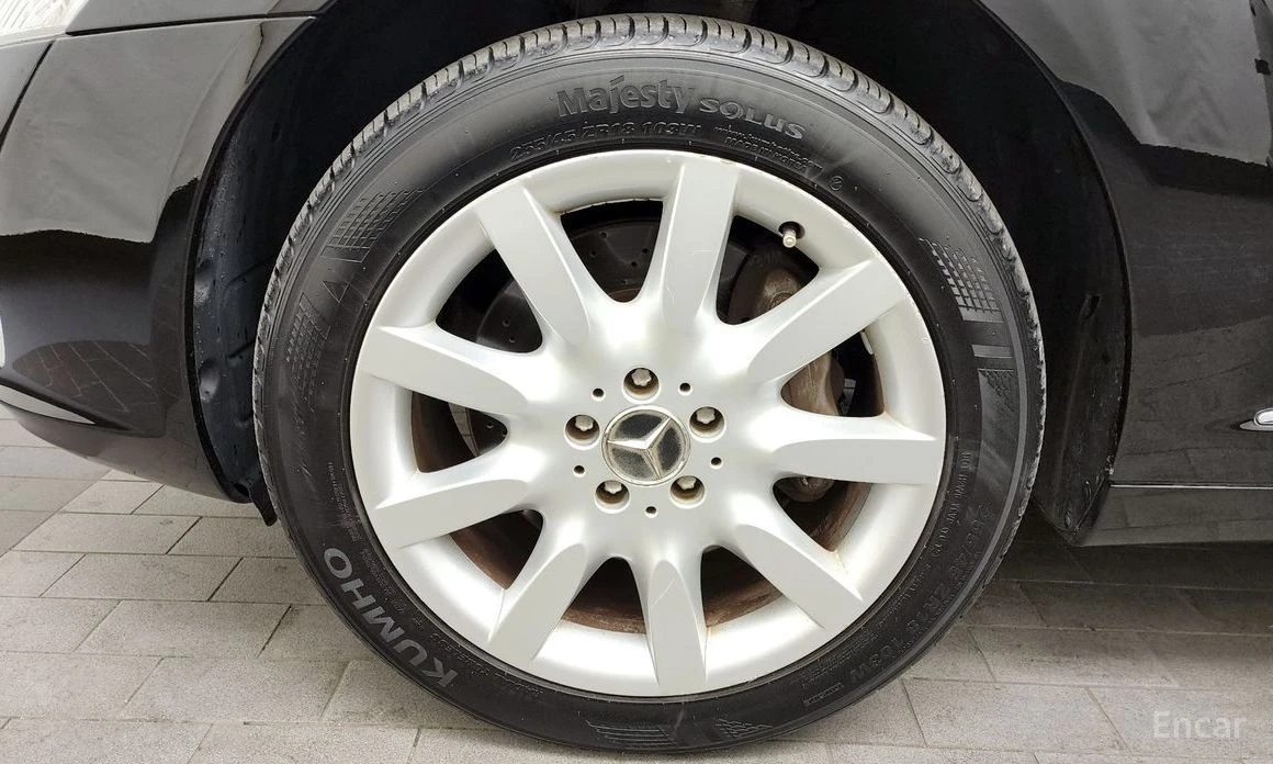 Mercedes-Benz S 500  - изображение 5