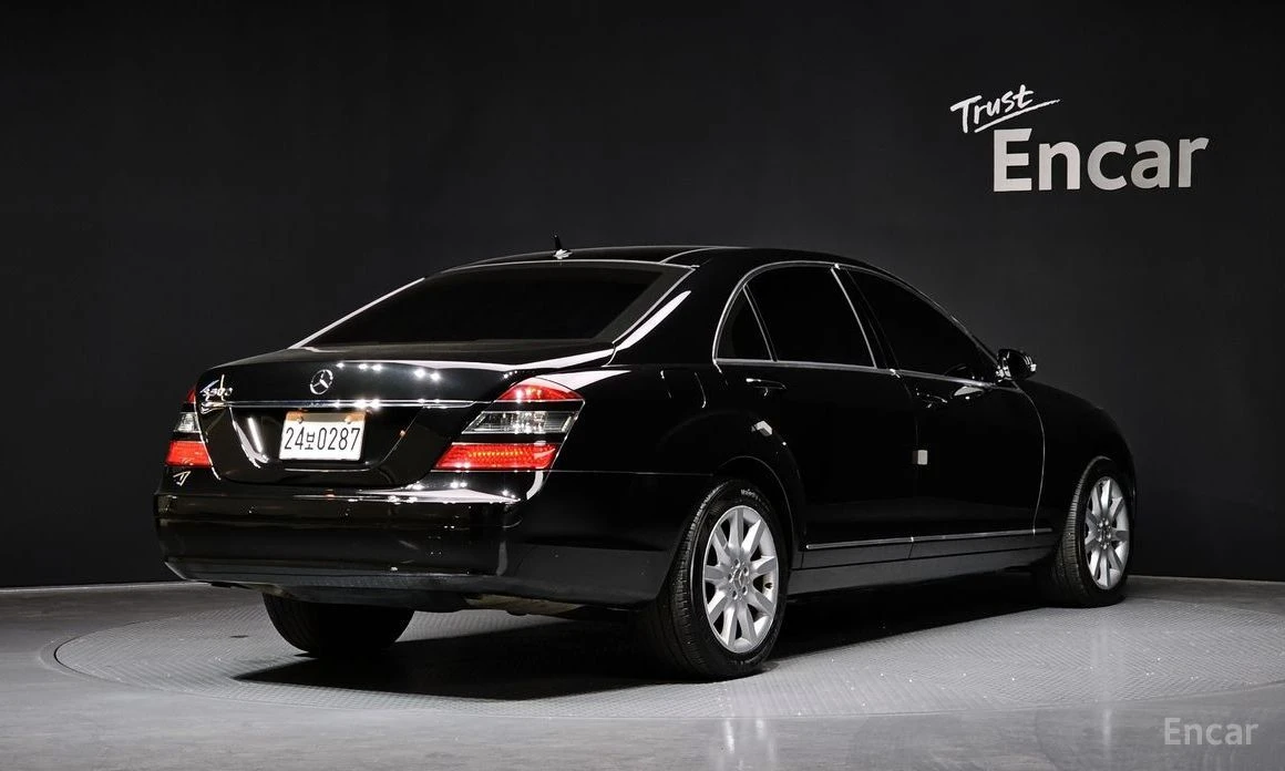 Mercedes-Benz S 500  - изображение 2