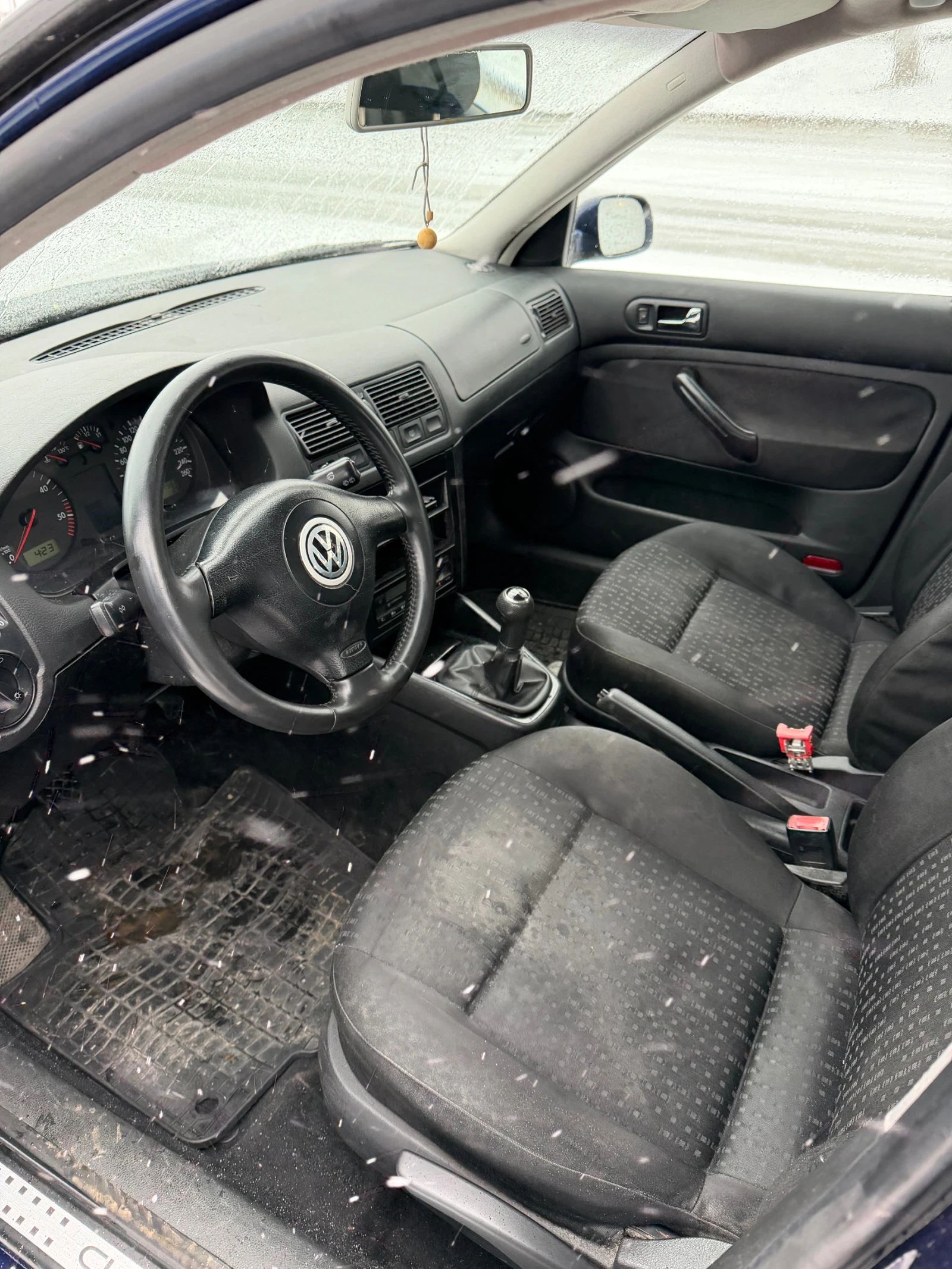 VW Golf  - изображение 7