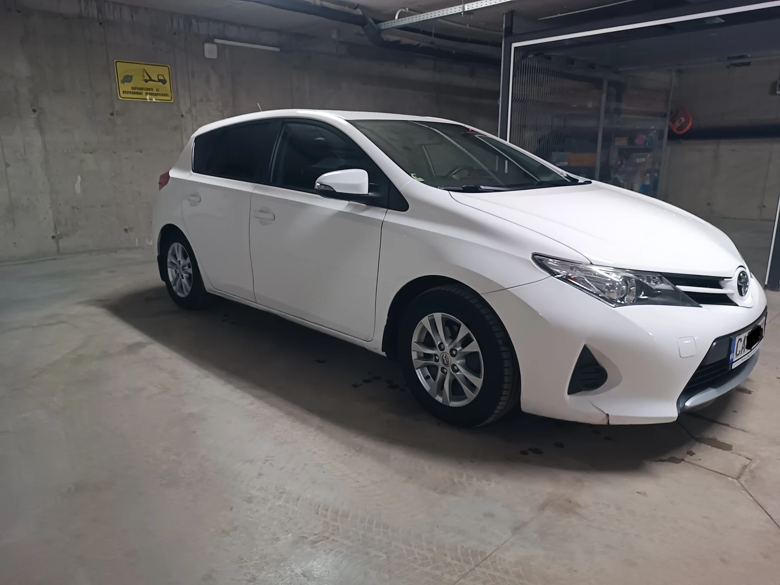 Toyota Auris  - изображение 6