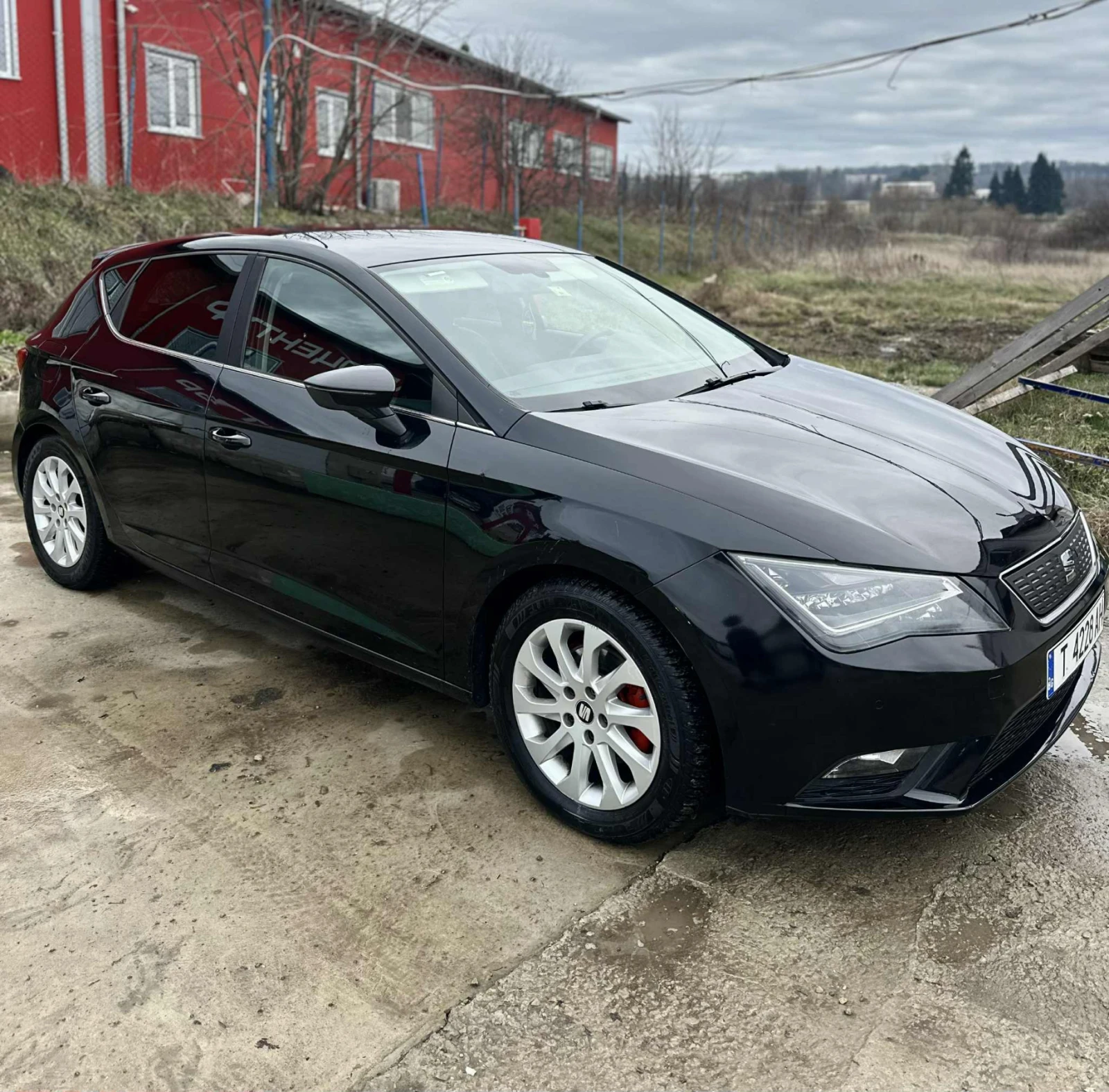 Seat Leon TDI LED NAVI KOJA, снимка 7 - Автомобили и джипове - 53802886