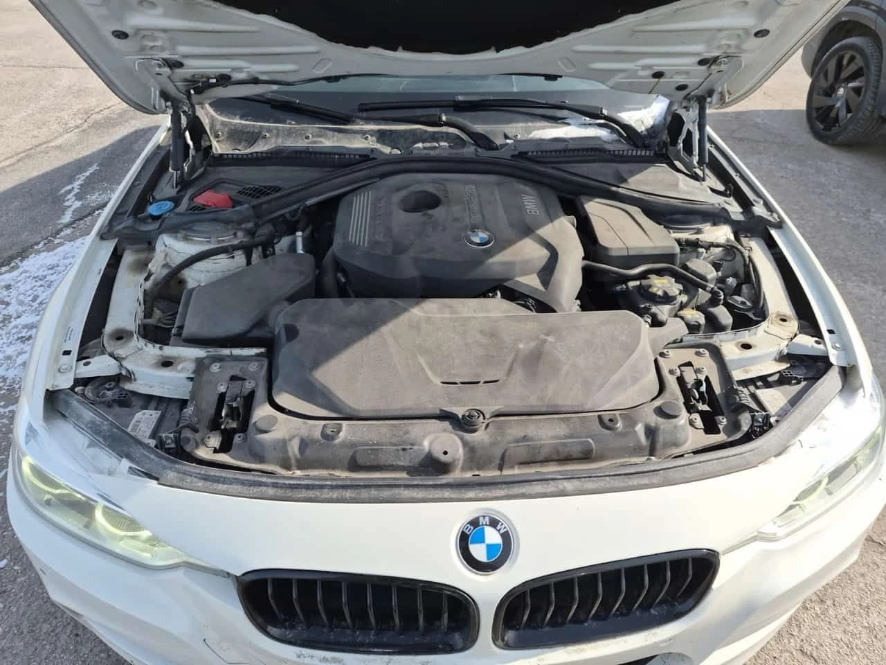 BMW 330 М Пакет/XDRIVE /CARFAX/2 КЛЮЧА/Подгрев/Пано/Памет, снимка 16 - Автомобили и джипове - 53831501