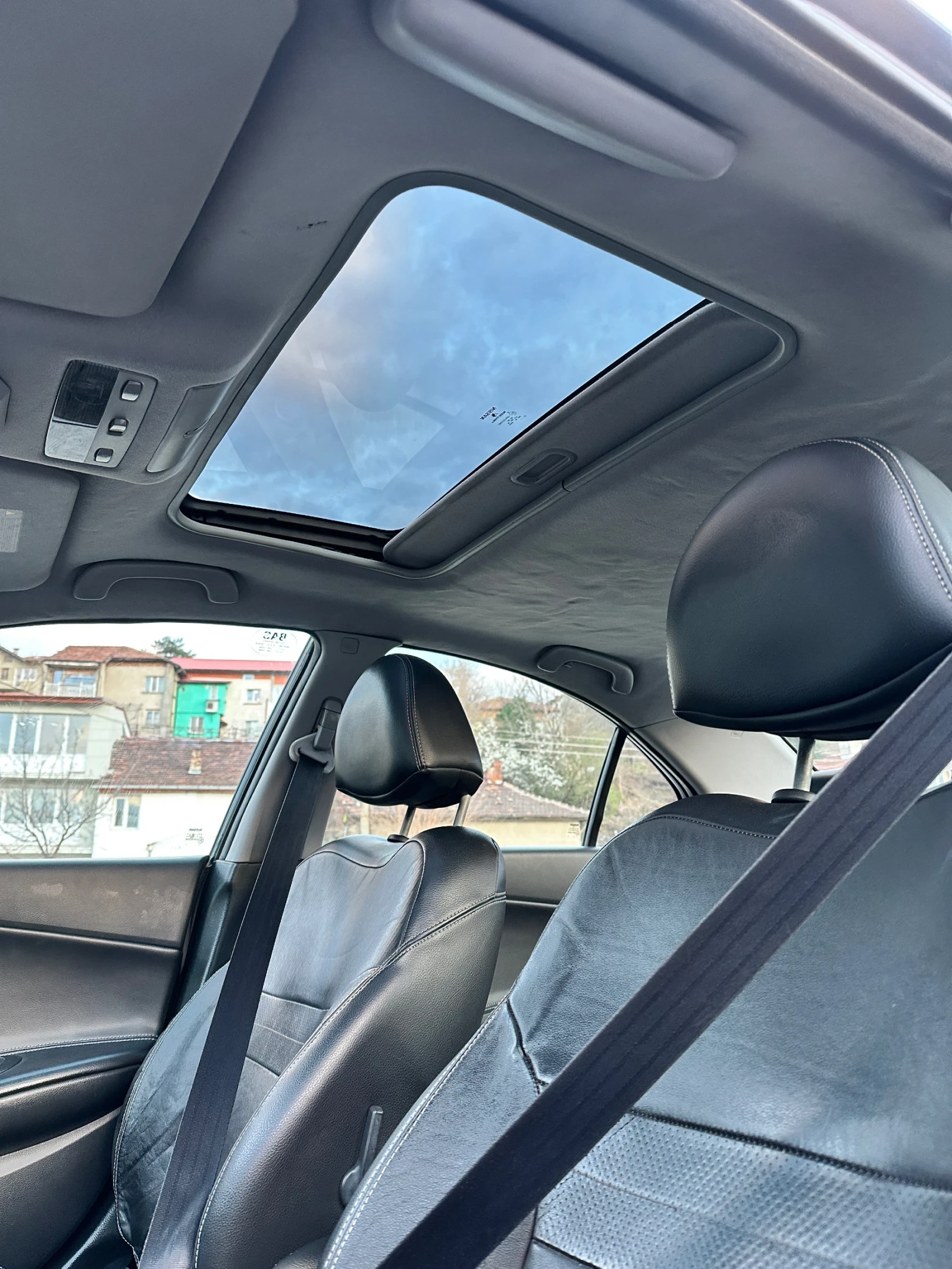 Nissan Primera NISSAN PRIMERA 2.0 ГАЗ/БЕНЗИН | АВТОМАТИК | КОЖА, снимка 14 - Автомобили и джипове - 53990252