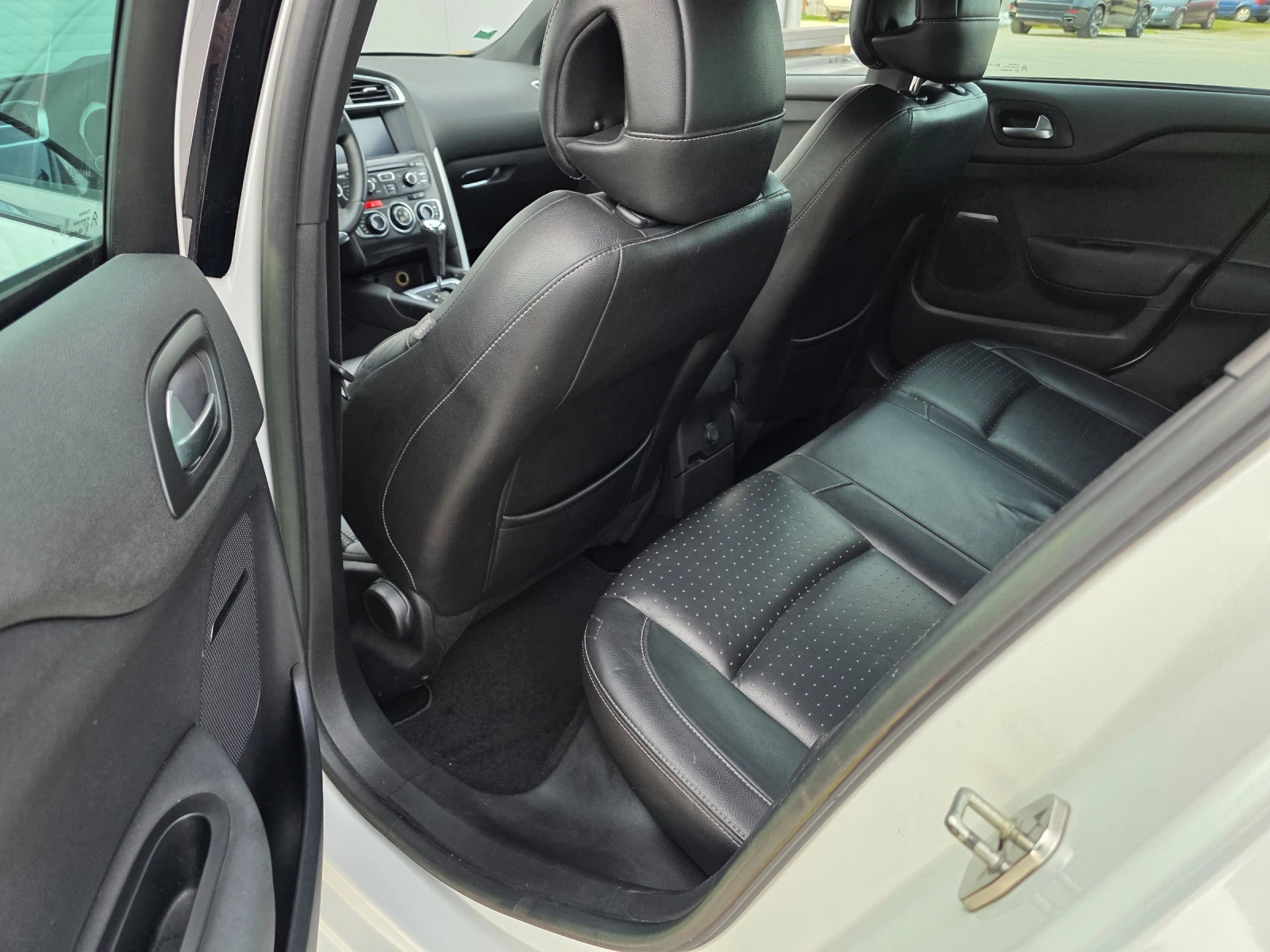 Citroen DS4 Navi Avtomat , снимка 8 - Автомобили и джипове - 54161443