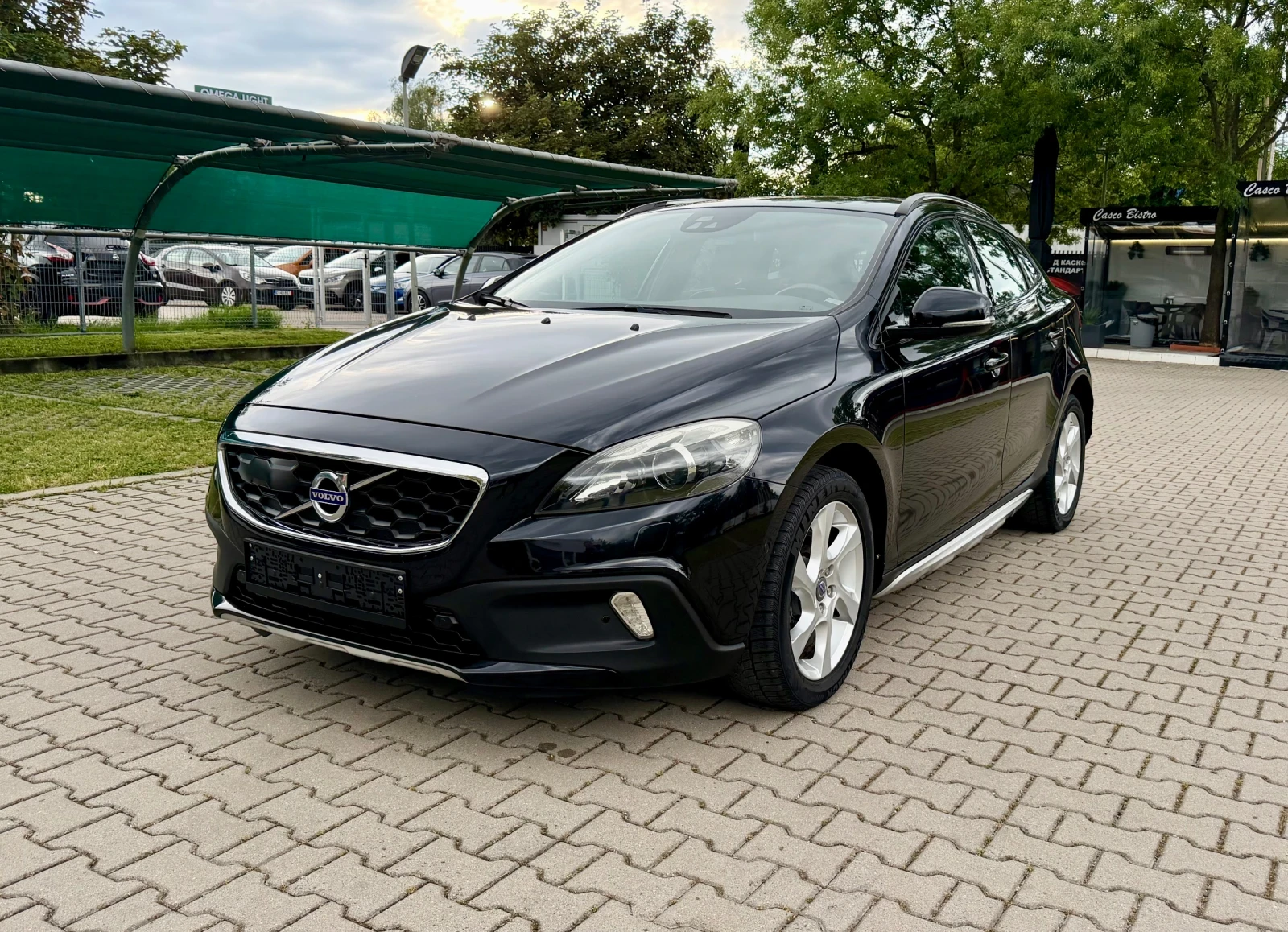 Volvo V40 Cross Country T4 * * * ТОП СЪСТОЯНИЕ !!! * * * 