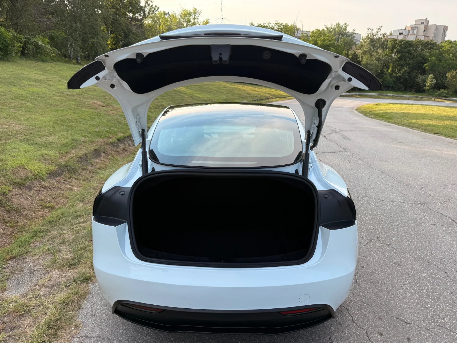 Tesla Model 3 Long Range Dual Motor AWD, снимка 12 - Автомобили и джипове - 54990603