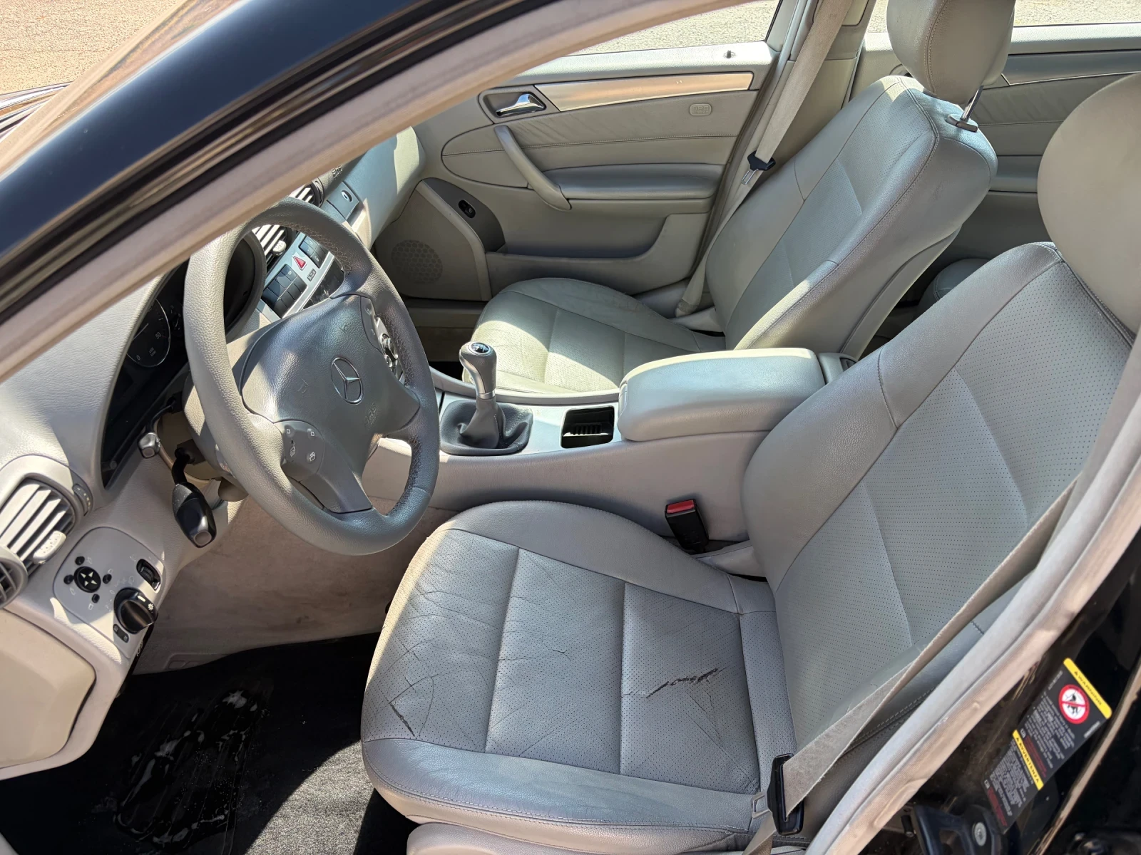 Mercedes-Benz C 220 CDI Face-Lift , снимка 11 - Автомобили и джипове - 56163029