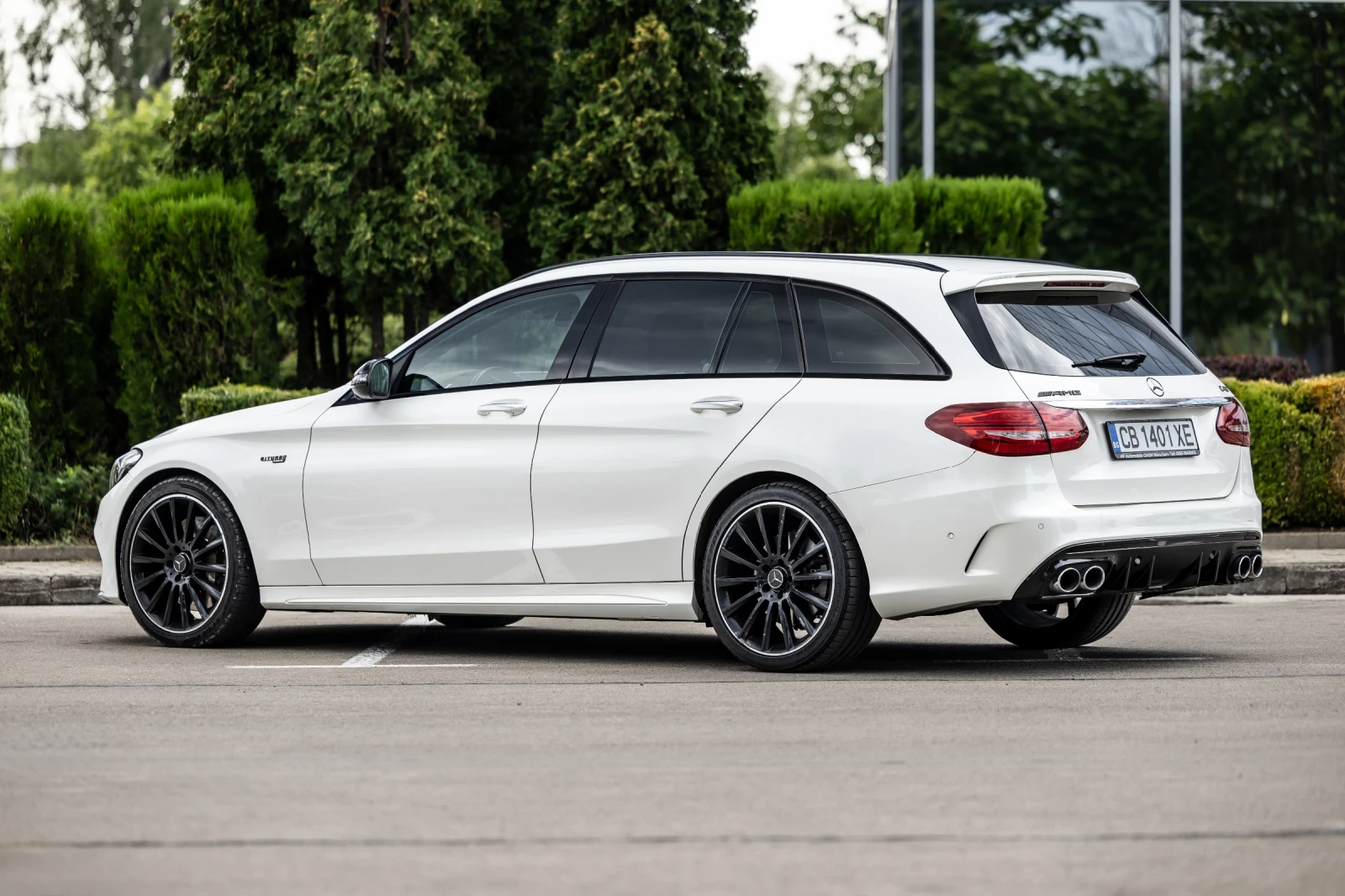 Mercedes-Benz C 43 AMG, снимка 2 - Автомобили и джипове - 56287994