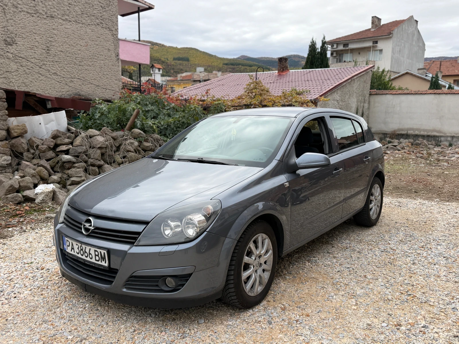 Opel Astra, снимка 13 - Автомобили и джипове - 56706060