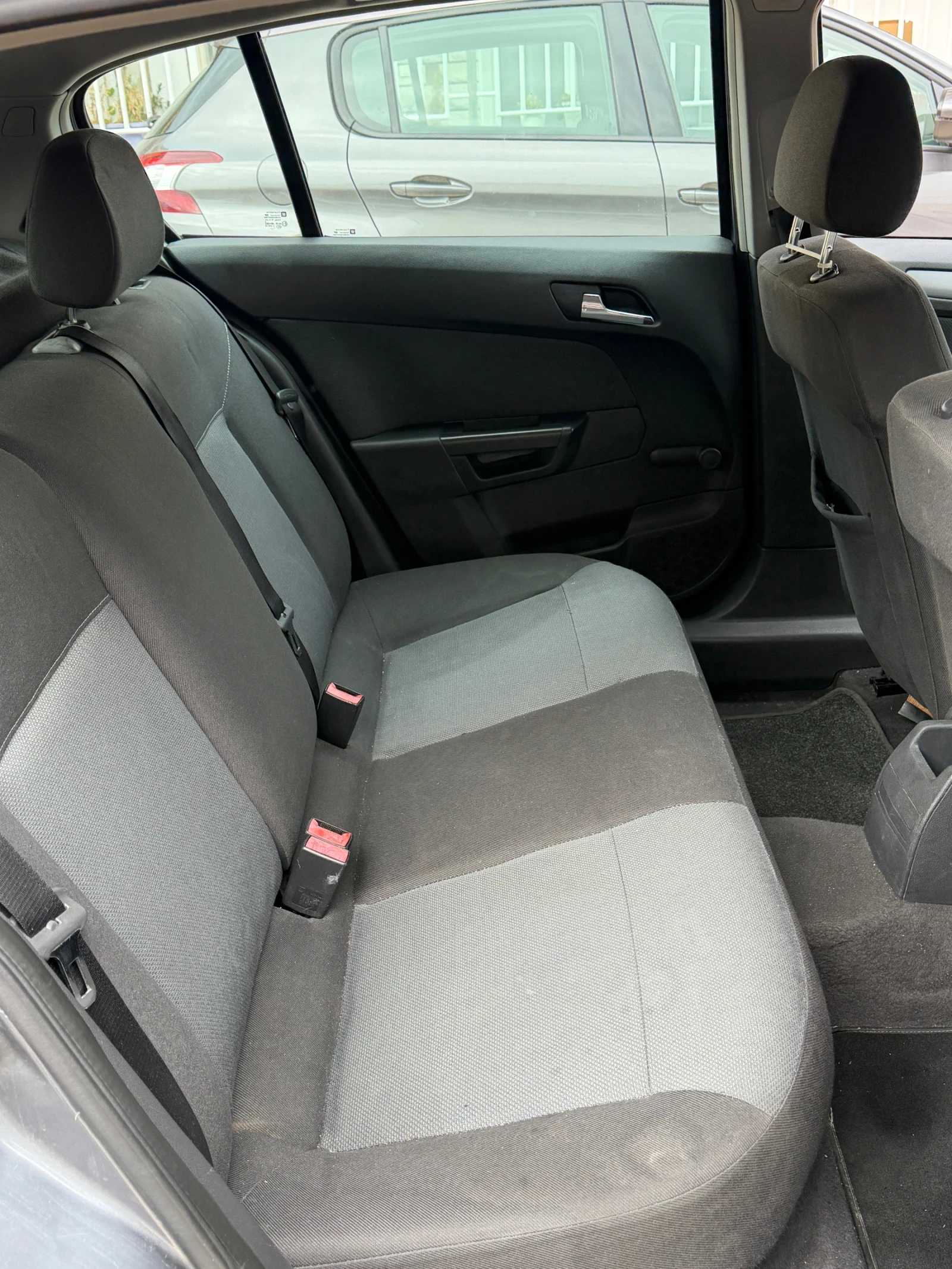 Opel Astra, снимка 4 - Автомобили и джипове - 56706060