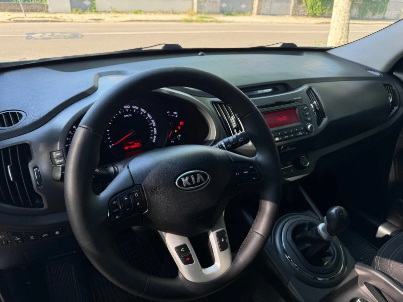 Kia Sportage 2.0 DIESEL AUSTRIA, снимка 11 - Автомобили и джипове - 45874221