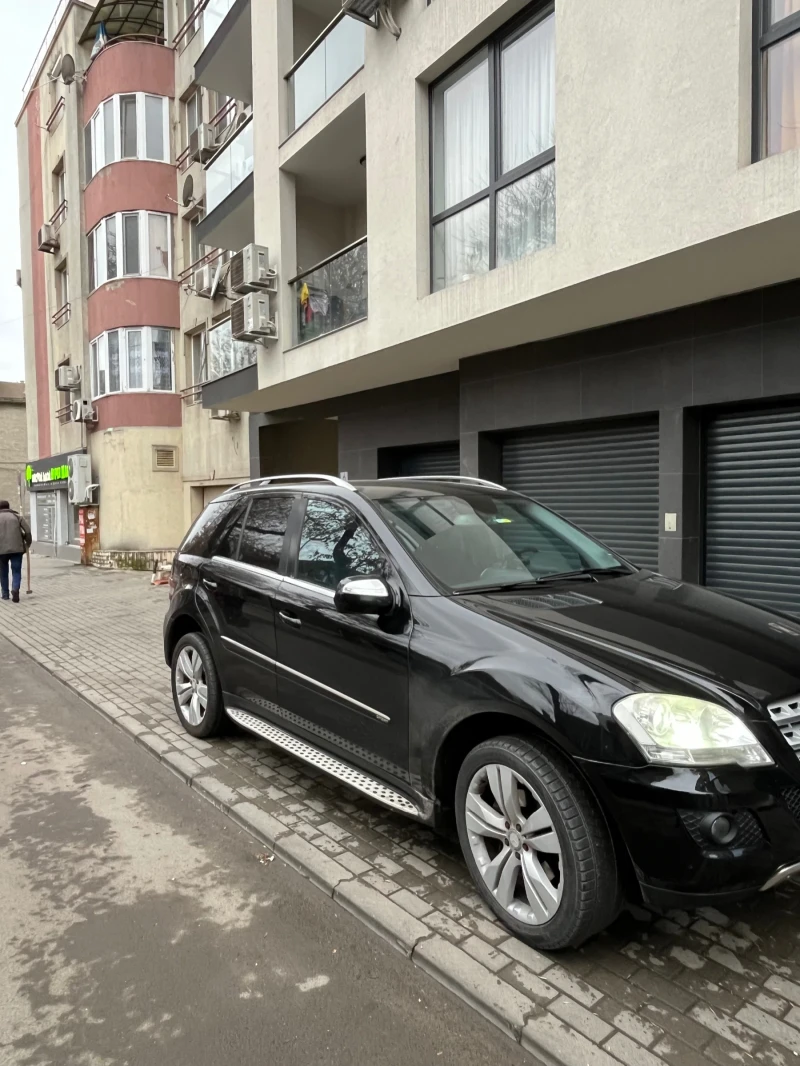 Mercedes-Benz ML 320, снимка 3 - Автомобили и джипове - 48963949