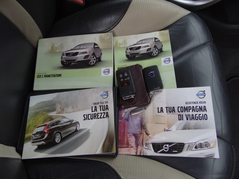 Volvo XC60 2.4D-163k.c. R-Design /4X4/Auto/Koja/Navi/Euro-5B/, снимка 14 - Автомобили и джипове - 52281057