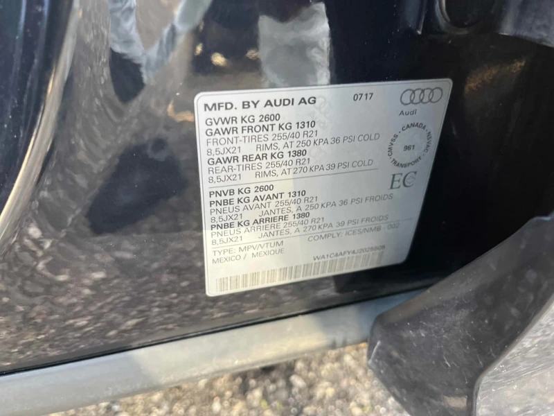 Audi SQ5 * Technik * CARFAX * БЕЗ ПЪРВОНАЧАЛНА ВНОСКА, снимка 10 - Автомобили и джипове - 52654244