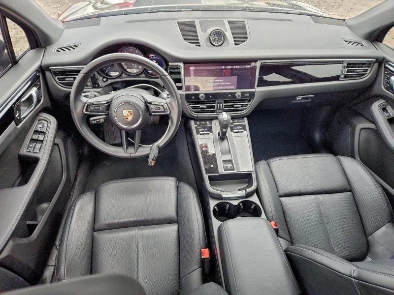 Porsche Macan BASE* DISTRONIC* 360* BOSE* ОБДУХВАНЕ* , снимка 8 - Автомобили и джипове - 52849167