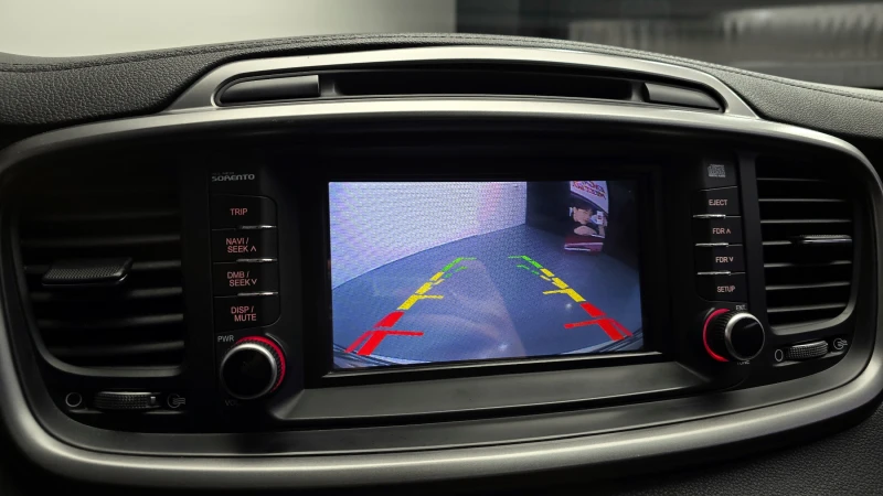 Kia Sorento 2.2CRDI/4x4/Пълна сервизна !!!, снимка 11 - Автомобили и джипове - 53355456