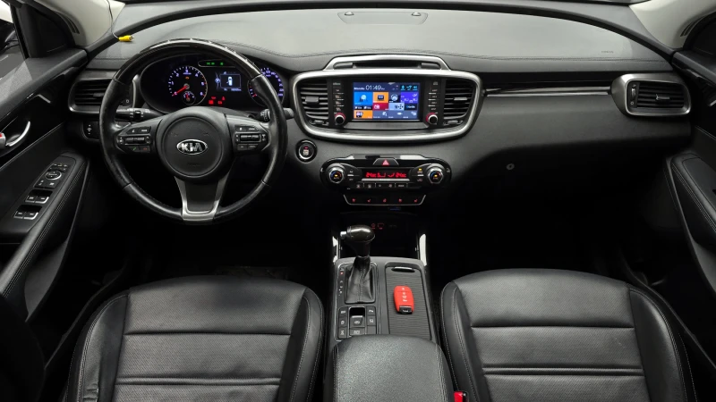Kia Sorento 2.2CRDI/4x4/Пълна сервизна !!!, снимка 6 - Автомобили и джипове - 53355456