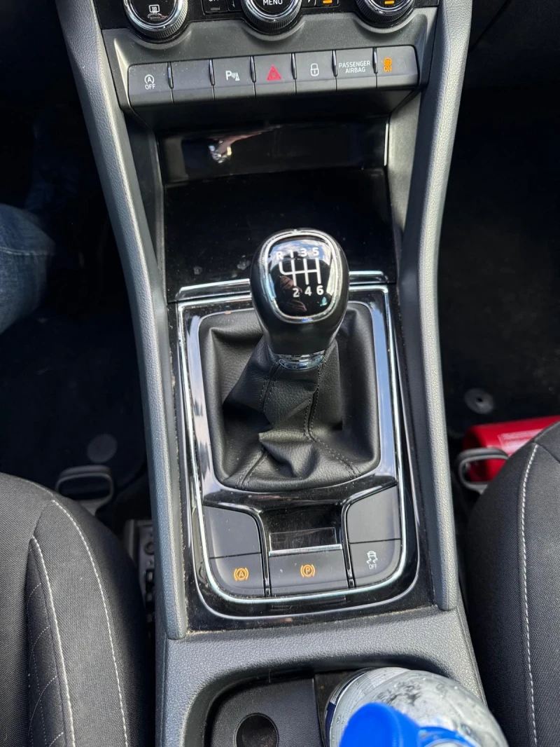 Skoda Karoq, снимка 6 - Автомобили и джипове - 53500796