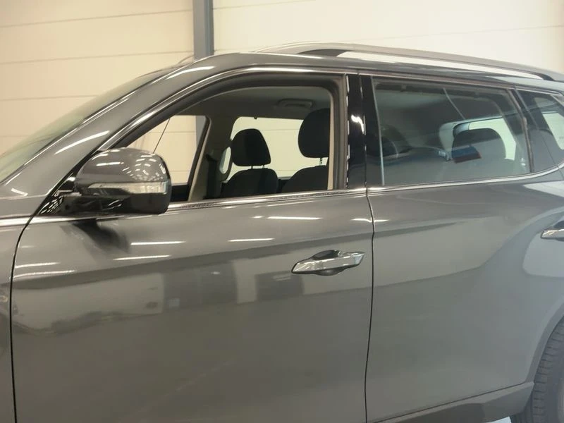 SsangYong Rexton, снимка 4 - Автомобили и джипове - 54746537