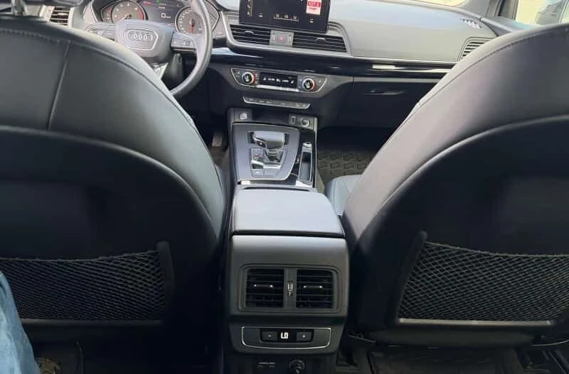 Audi Q5 * KOMFORT * CARFAX * ОПЦИЯ ЗА ФИНАНСИРАНЕ, снимка 9 - Автомобили и джипове - 56208921