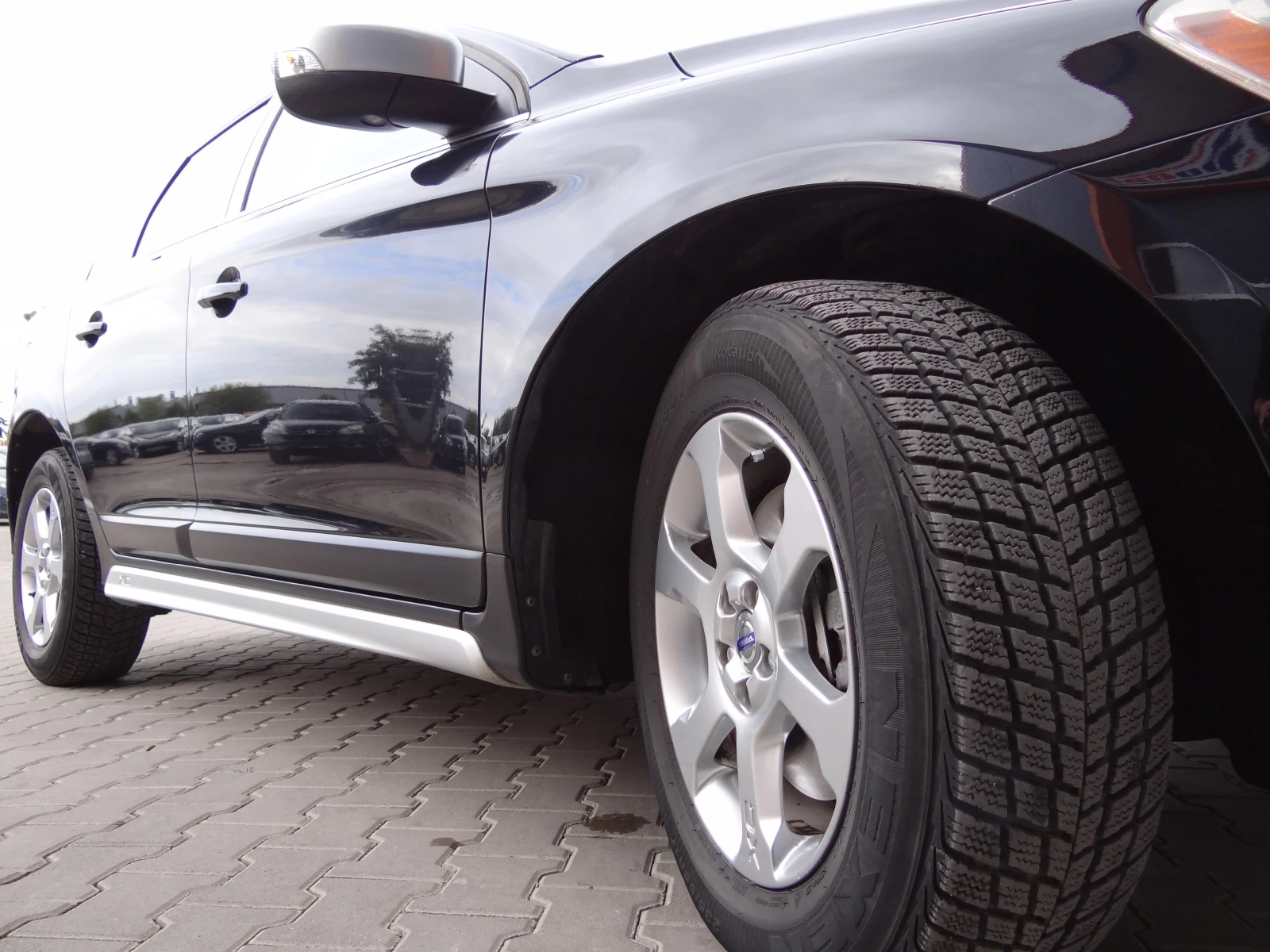 Volvo XC60 2.4D-163k.c. R-Design /4X4/Auto/Koja/Navi/Euro-5B/ | Mobile.bg   17