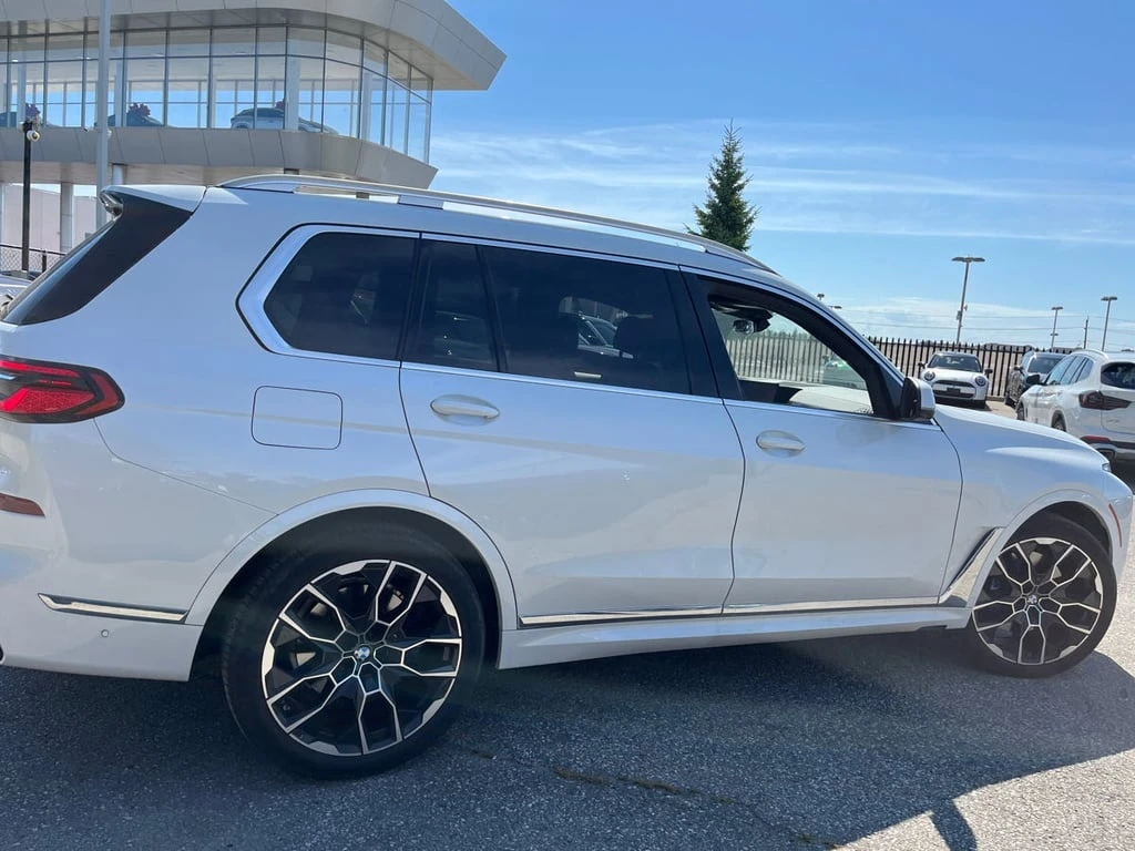BMW X7 * xDrive40i * CARFAX *    | Mobile.bg   3