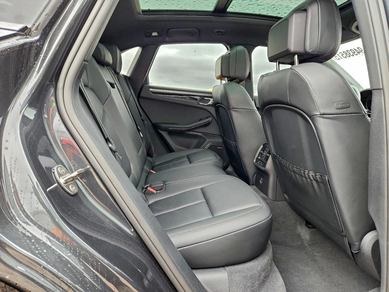 Porsche Macan BASE* DISTRONIC* 360* BOSE* ОБДУХВАНЕ*  - изображение 10