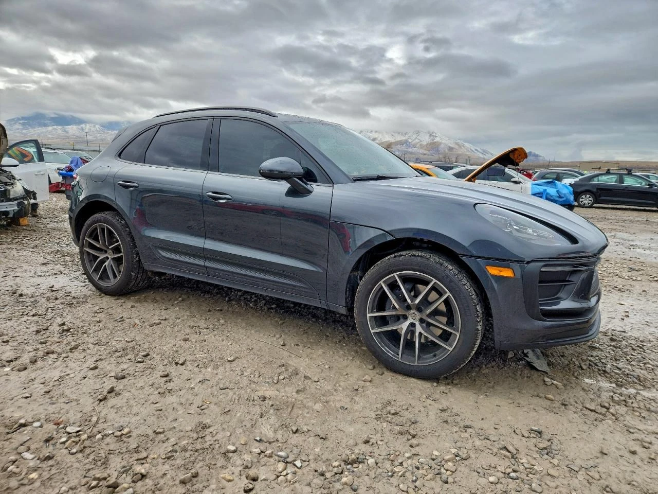 Porsche Macan BASE* DISTRONIC* 360* BOSE* ОБДУХВАНЕ*  - изображение 4