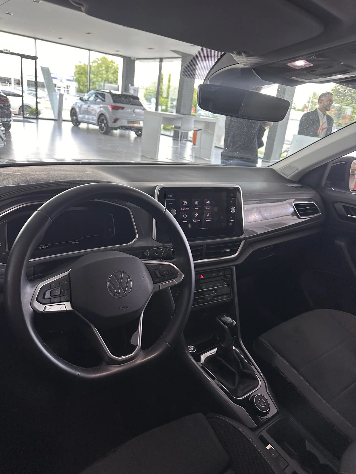 VW T-Roc 2.0 TSI 4MOTION DSG (ГАРАНЦИОНЕН) - изображение 5